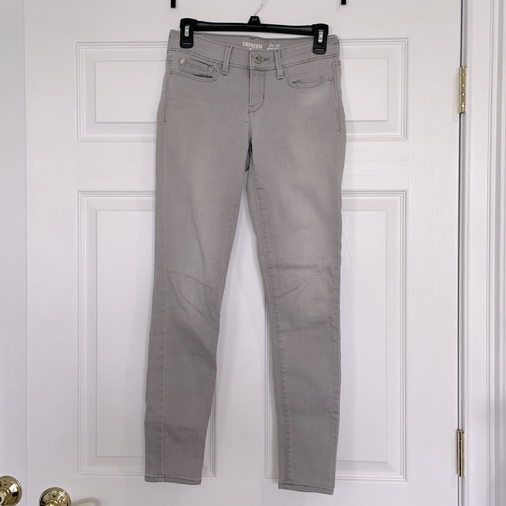 Women’s grey jeans, size 2